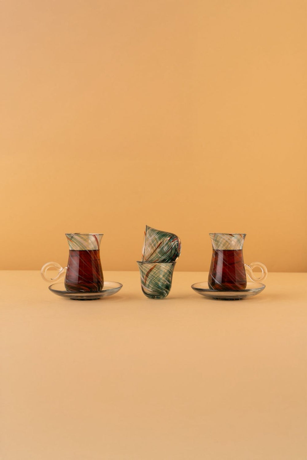 HL4 Arabic Tea Coffee Set 18 Pcs 6 Tea Cups 6 Saucers 6 Arabic Coffee Cups REEMA Art
